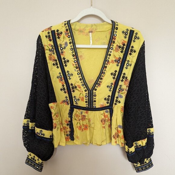 Free People Tops - Free People Boogie All Night cropped blouse black lace balloon sleeves EUC